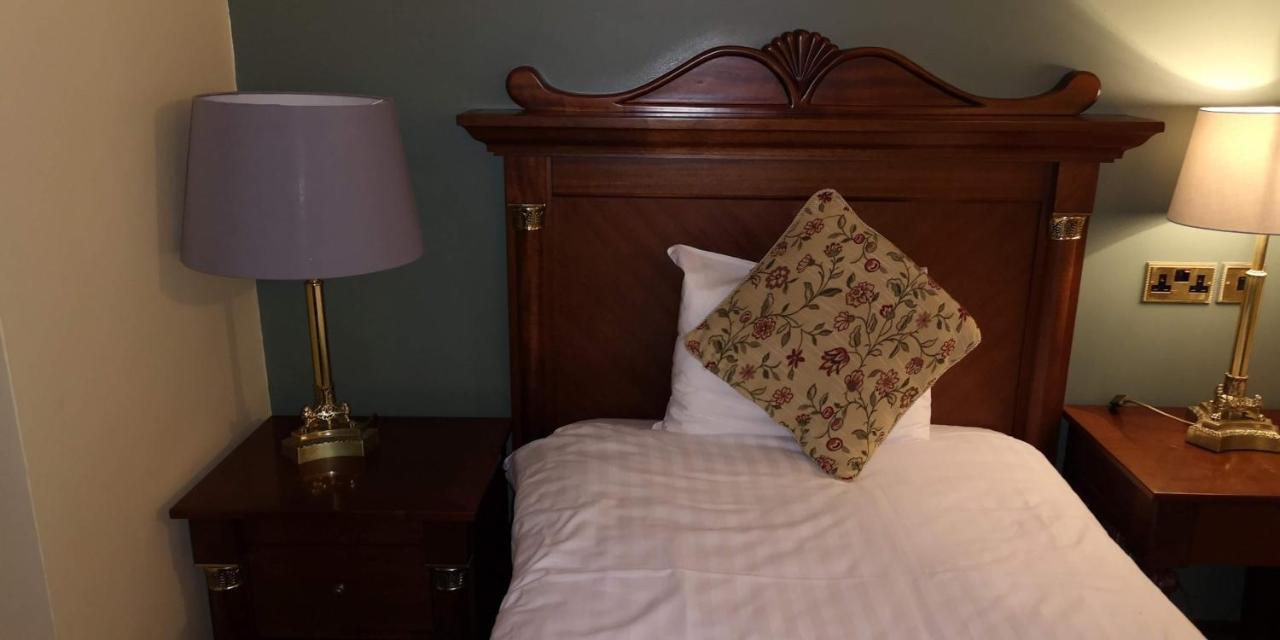 Townsend House Guest House Birr Dış mekan fotoğraf